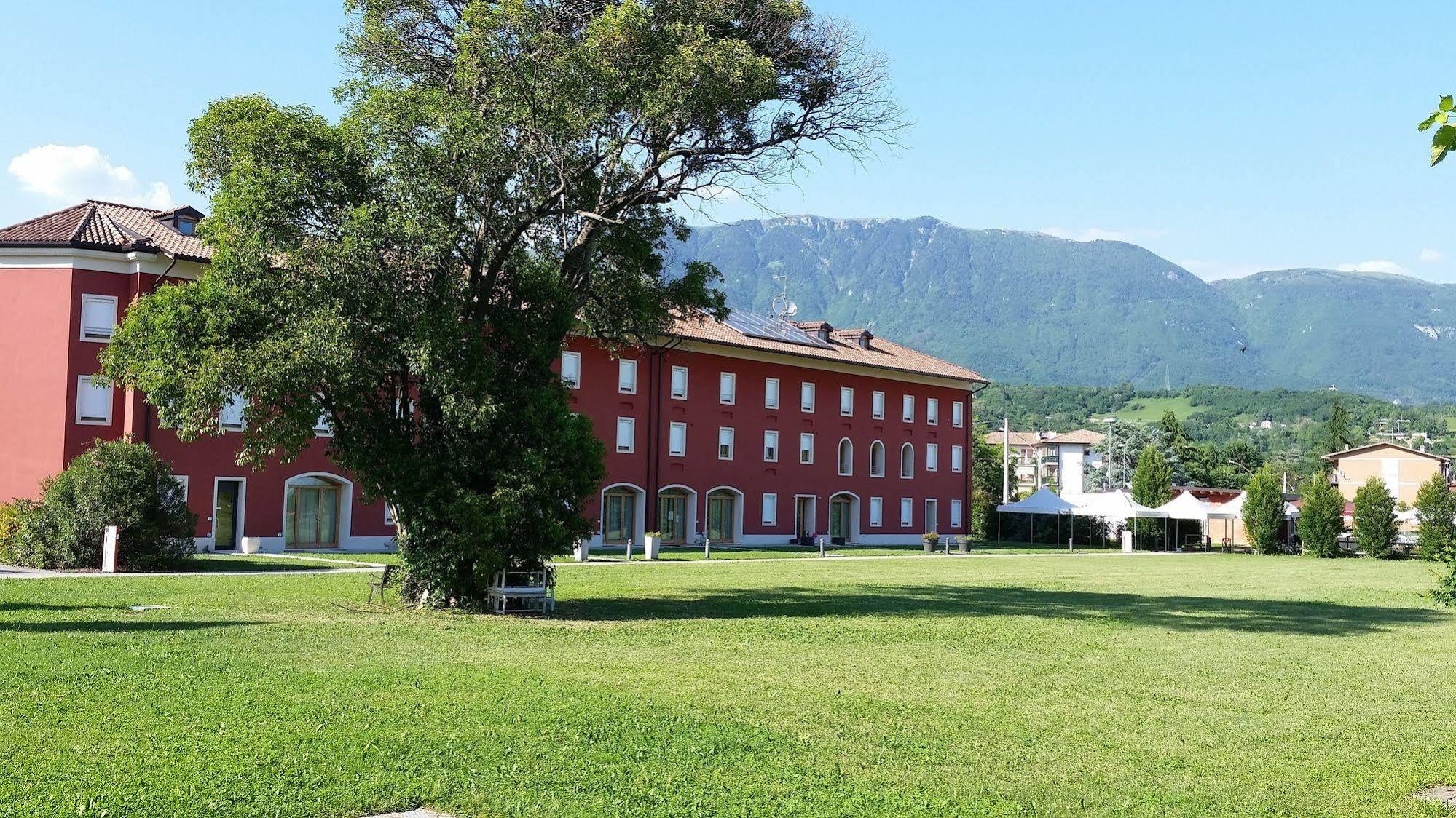Marco Polo Hotel Vittorio Veneto Exterior foto